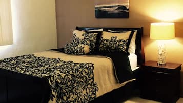 2 quartos, ferros/tábuas de passar roupa, Wi-Fi, roupa de cama