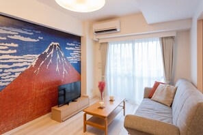 Deluxe-rum | Skrivbord, strykjärn/strykbräda, gratis wi-fi och sängkläder