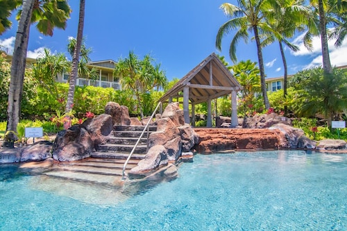 3 Bdrm Townhome Near Beaches & Golf with A/C