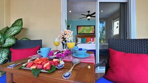 Dining - Bright Second-Floor Apartment with Private Balcony (Puerto Morelos)