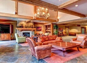 Huoneisto, useita sänkyjä (Mountain Thunder) | Ulkopuoli