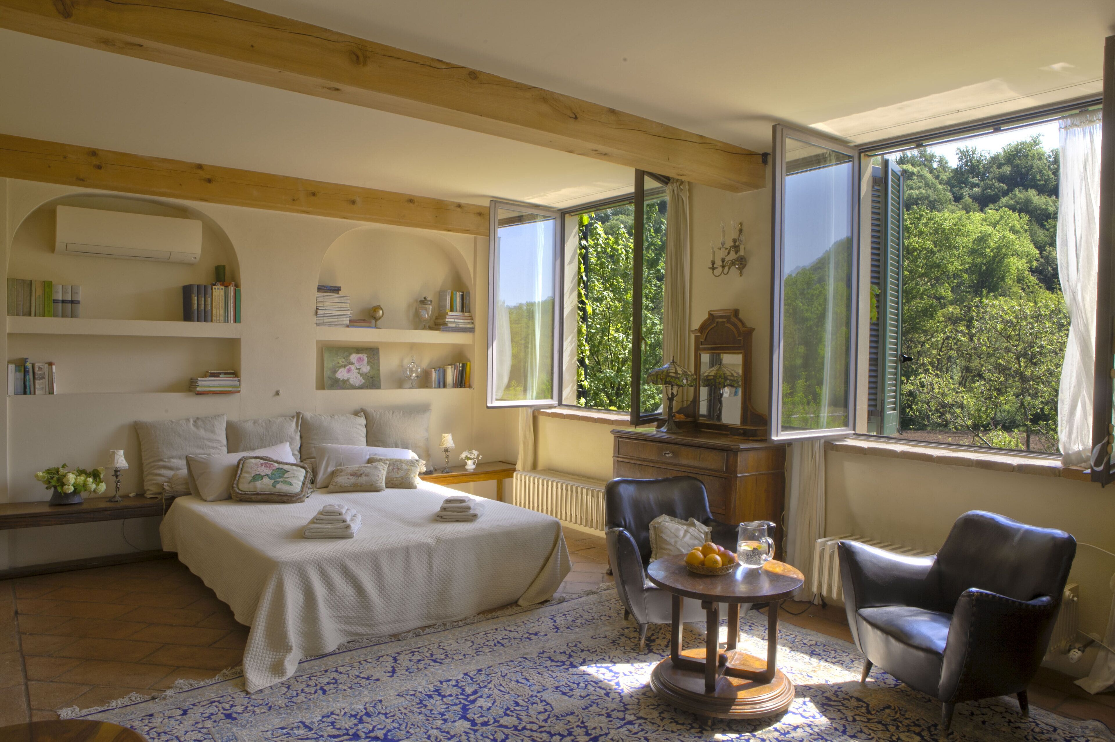 7 chambres, fer et planche à repasser, lit parapluie, Wi-Fi gratuit