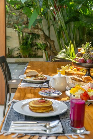 Breakfast meal - Villa Seriska Jimbaran Bali (Jimbaran)