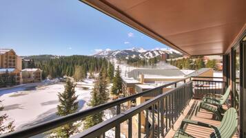Condo, Multiple Beds (Ten Mile Condo - Best in Breck) | Property grounds