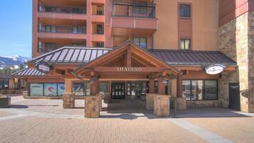 Condo, Multiple Beds (Ten Mile Condo - Best in Breck) | Exterior