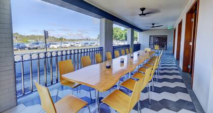 Lakes and Ocean Hotel Forster