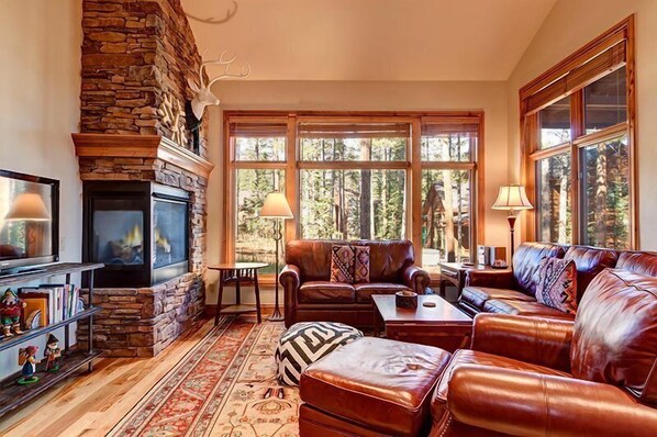 House, Multiple Beds (Four Pines Retreat) | Living room | Flat-screen TV, fireplace