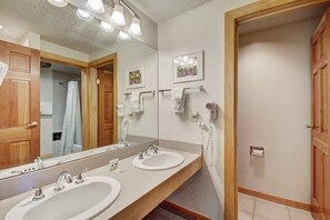 Condo, 1 King Bed (Village at Breck Studio 4217) | Bathroom | Combined shower/bathtub, hair dryer, towels - Liftside Studio (Breckenridge)