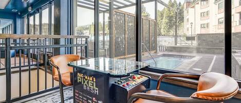 Apartment, 1 King-Bett (Village at Breck Studio 4217) | Außenbereich