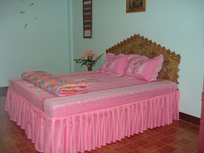 Room - Tailue Home Stay (Pua)