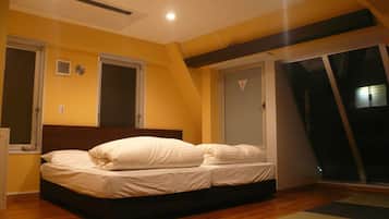 Family Room | In-room safe, free WiFi