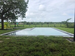 Outdoor pool - Tree Tops Yala (Kirinda)