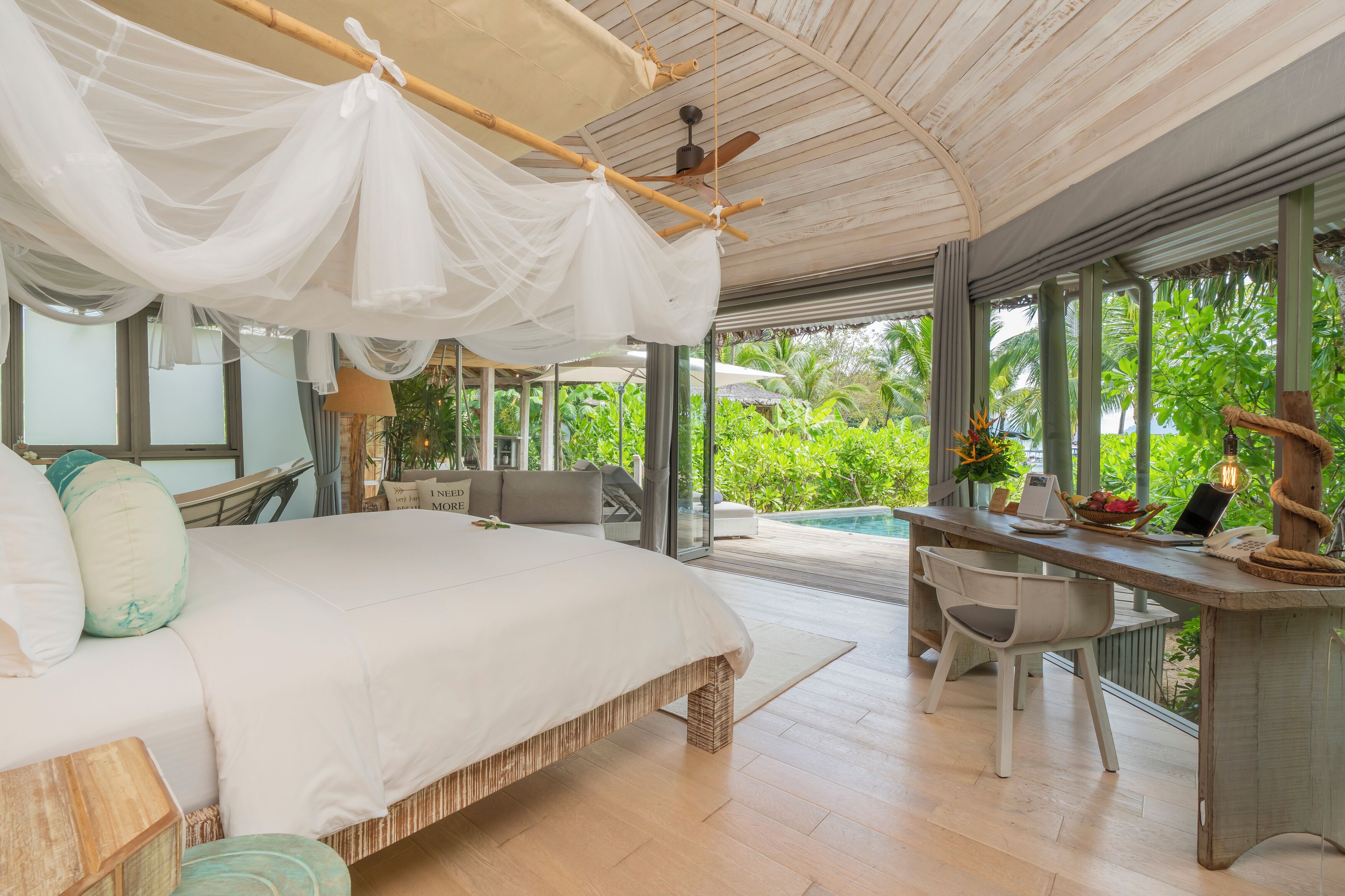 Beachfront Pool Villa | Premium bedding, in-room safe, desk, laptop workspace