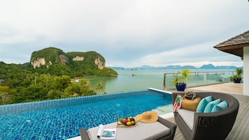 HillTop Pool Villa | 3 bedrooms, premium bedding, in-room safe, desk