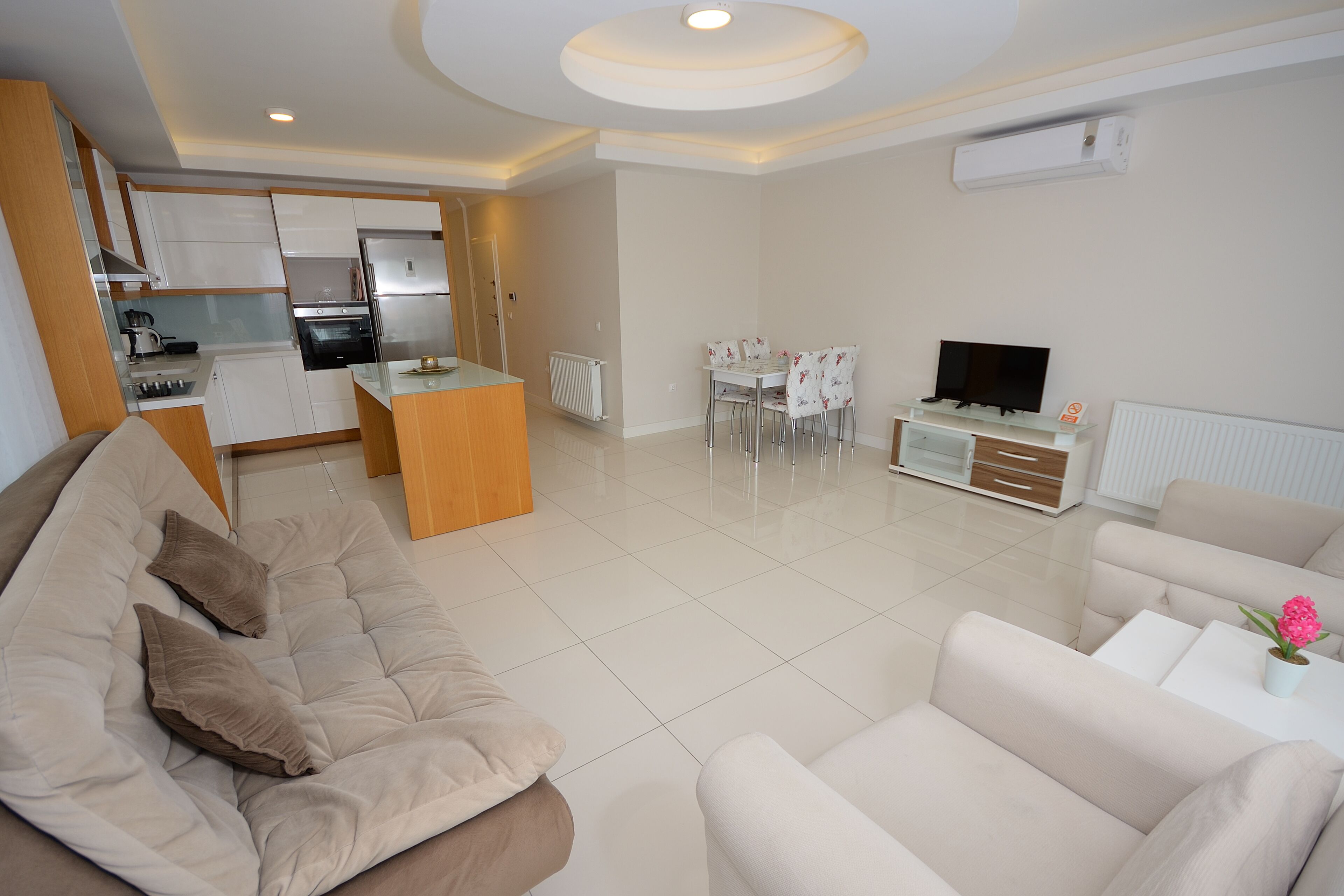 comfort suite, 2 bedrooms, sea facing | premium bedding, desk, iron/ironing board, free wifi