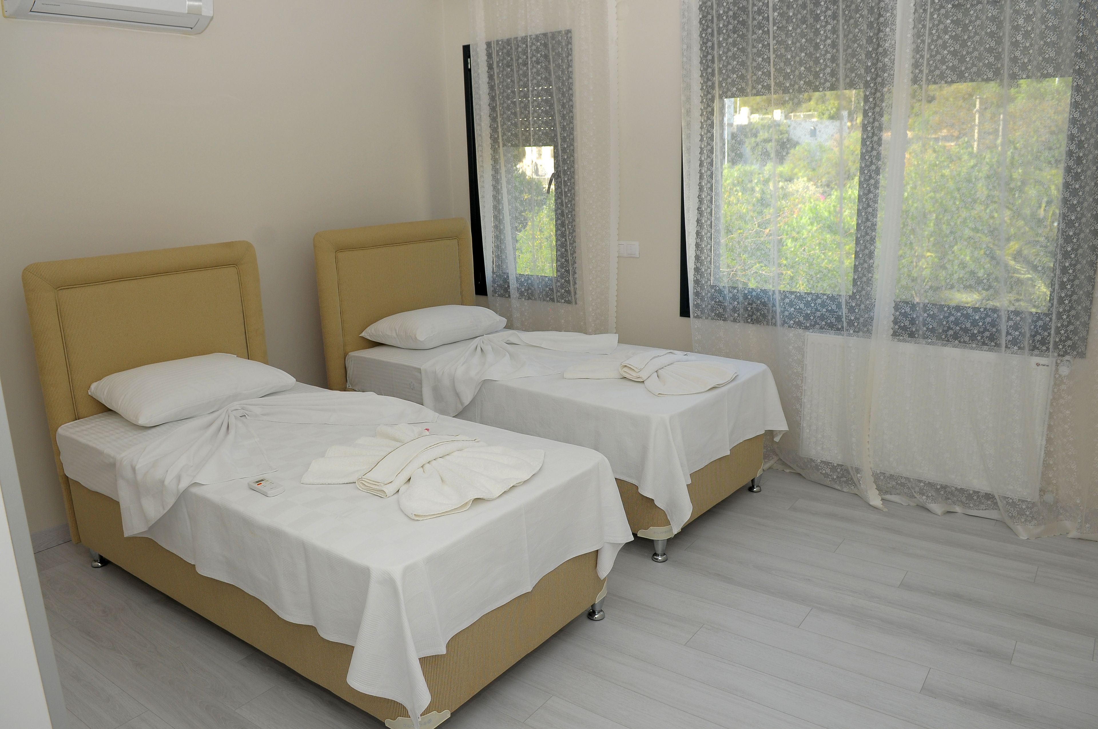 comfort suite, 2 bedrooms, sea facing | premium bedding, desk, iron/ironing board, free wifi