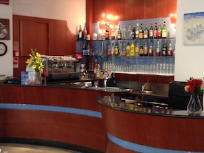 Bar (on property) - Hotel Saponi (Rimini)