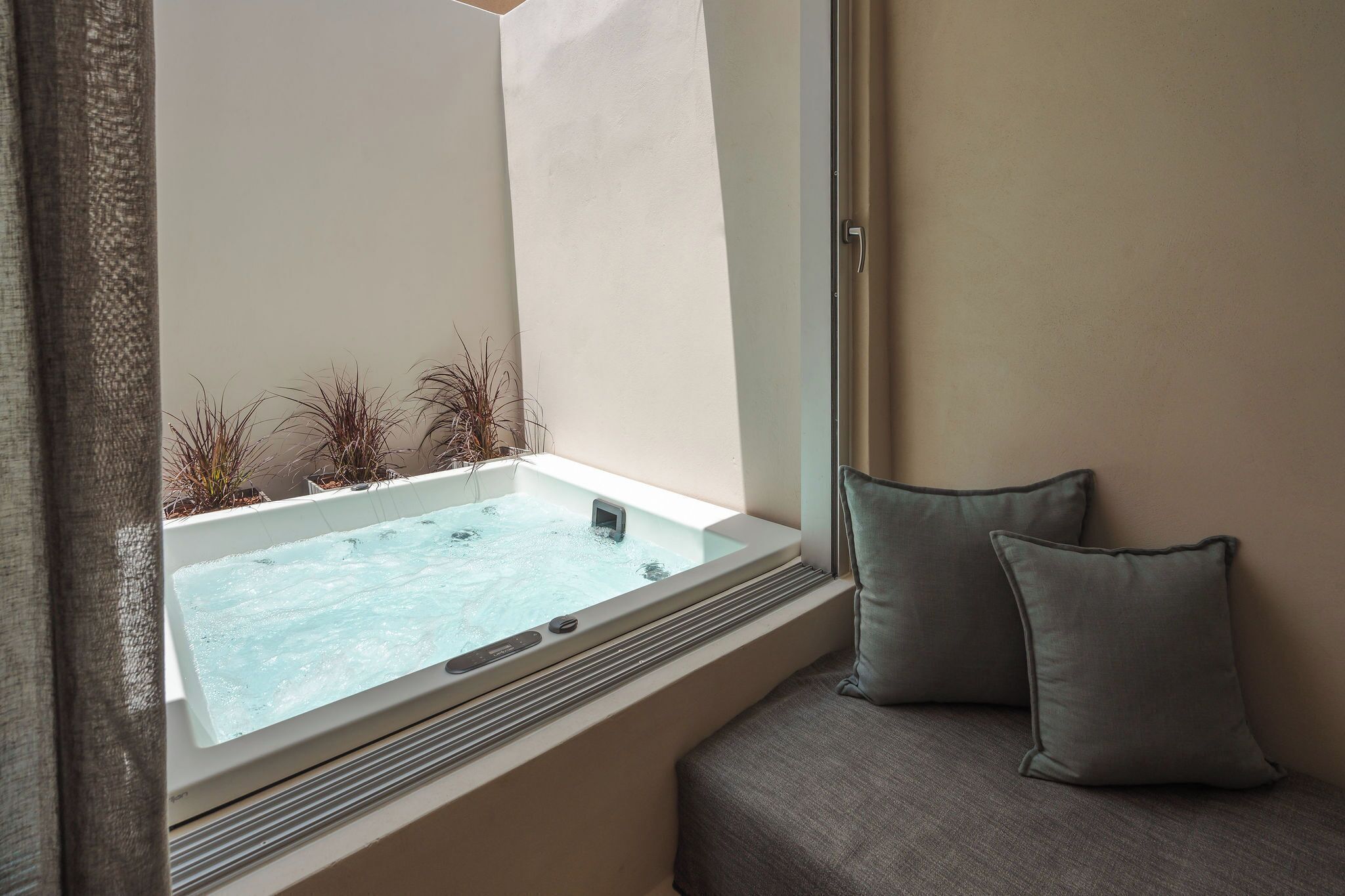 romantic room | private spa tub