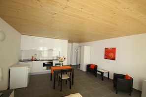 Private kitchen - Swiss Star Oerlikon Station (Zürich)