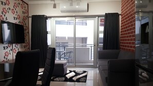 Luxury Double Room, 2 Bedrooms, Accessible, Garden Area | Property amenity - Cyro Apartments (Umhlanga)