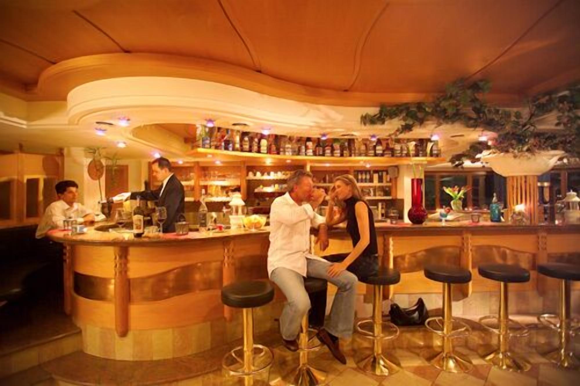 Bar (en el alojamiento)
