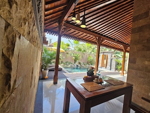 Extérieur