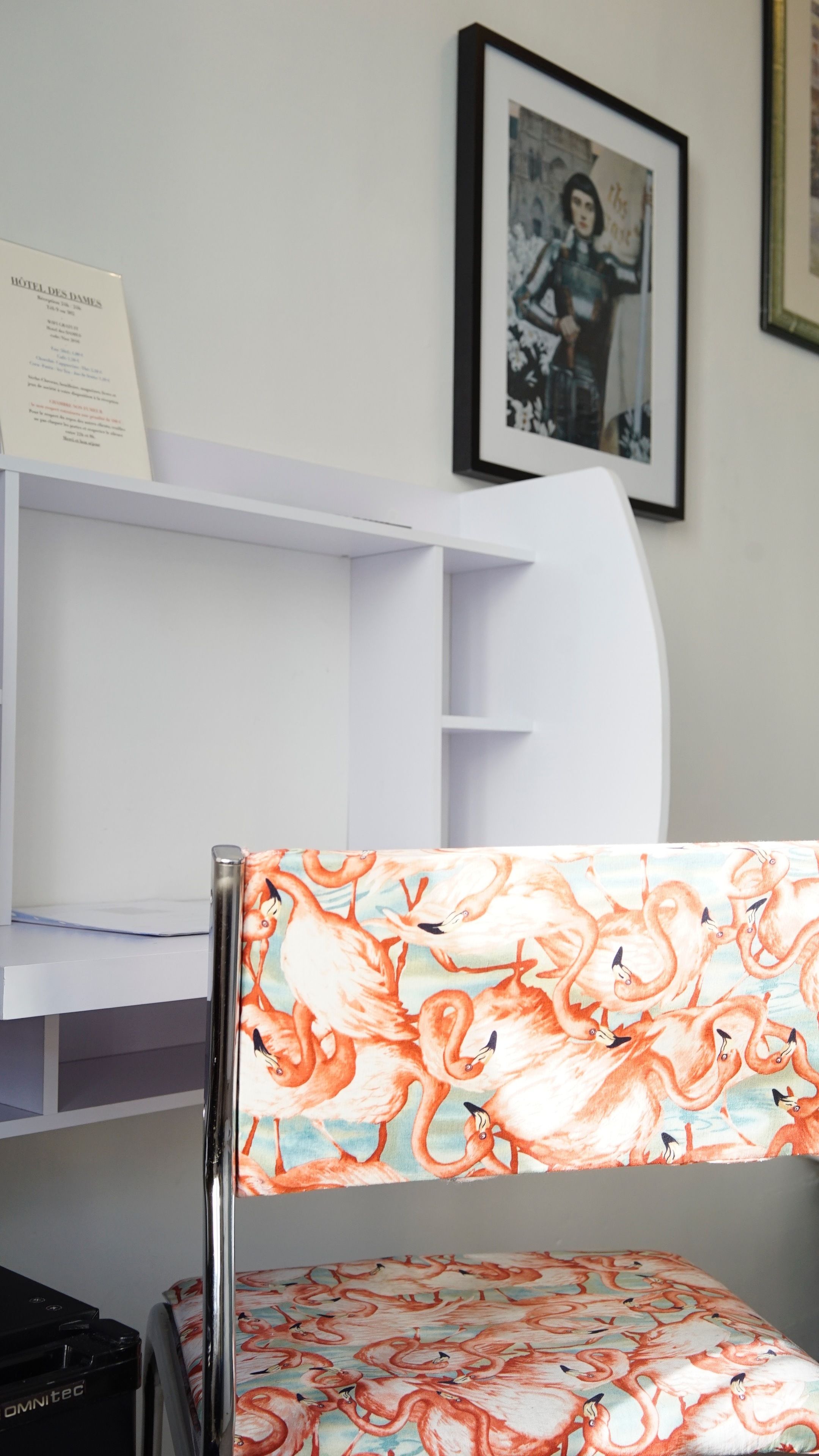 single room | minibar, desk, free wifi, bed sheets