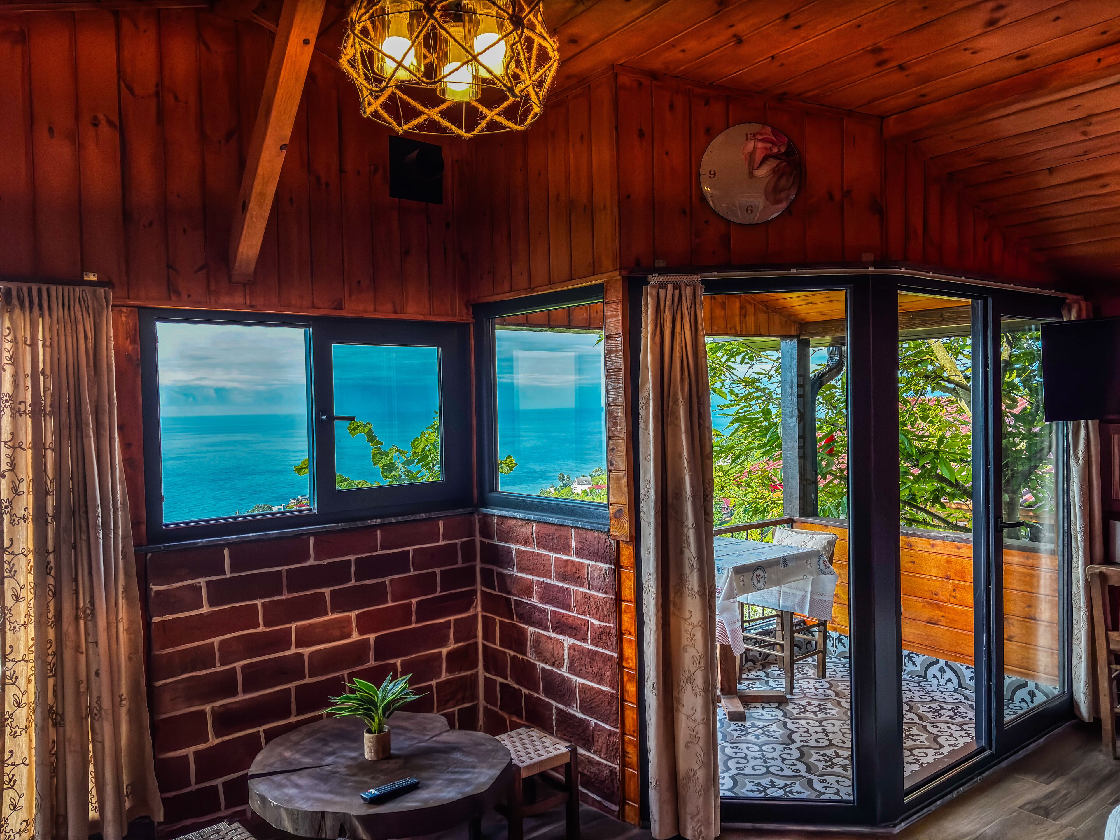 superior bungalow | 1 bedroom, desk, free wifi, bed sheets