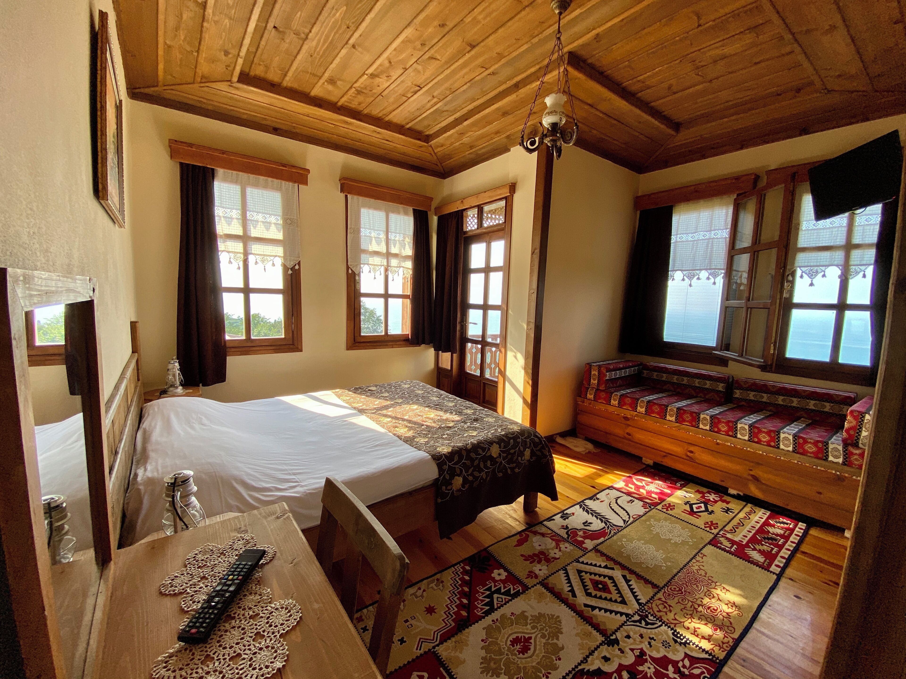 Standard Double Room, 1 Double Bed, Sea View | Desk, free WiFi, bed sheets