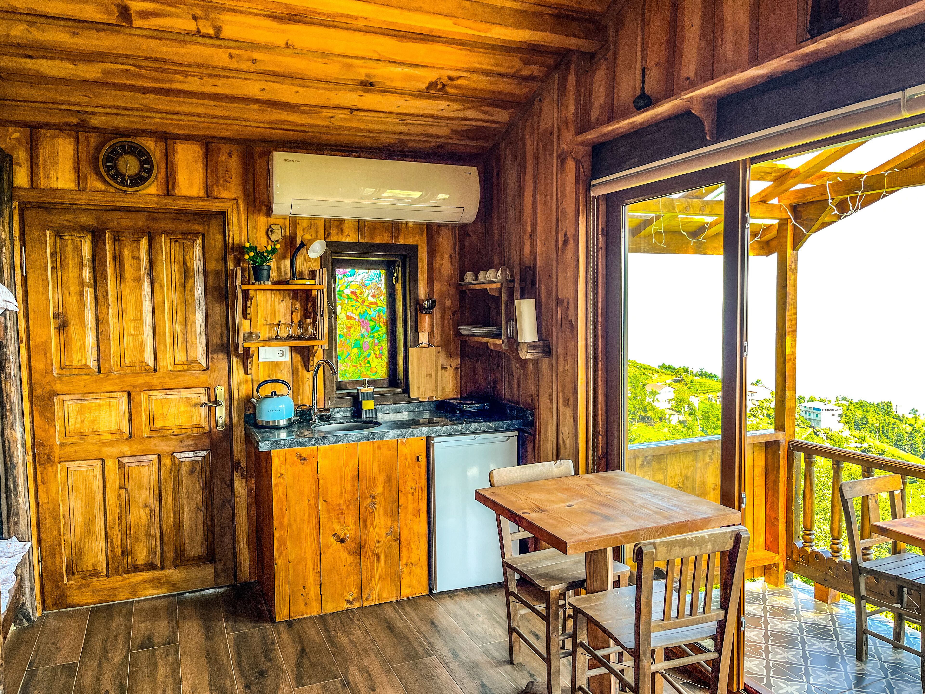 family bungalow | 1 bedroom, desk, free wifi, bed sheets