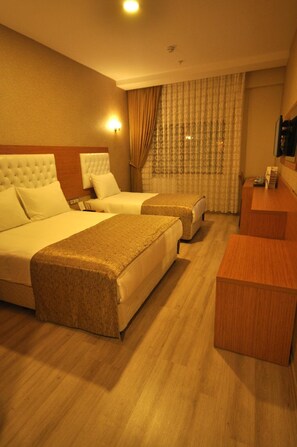 Premium bedding, minibar, in-room safe, desk