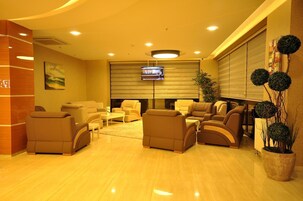 Sala de estar en el lobby
