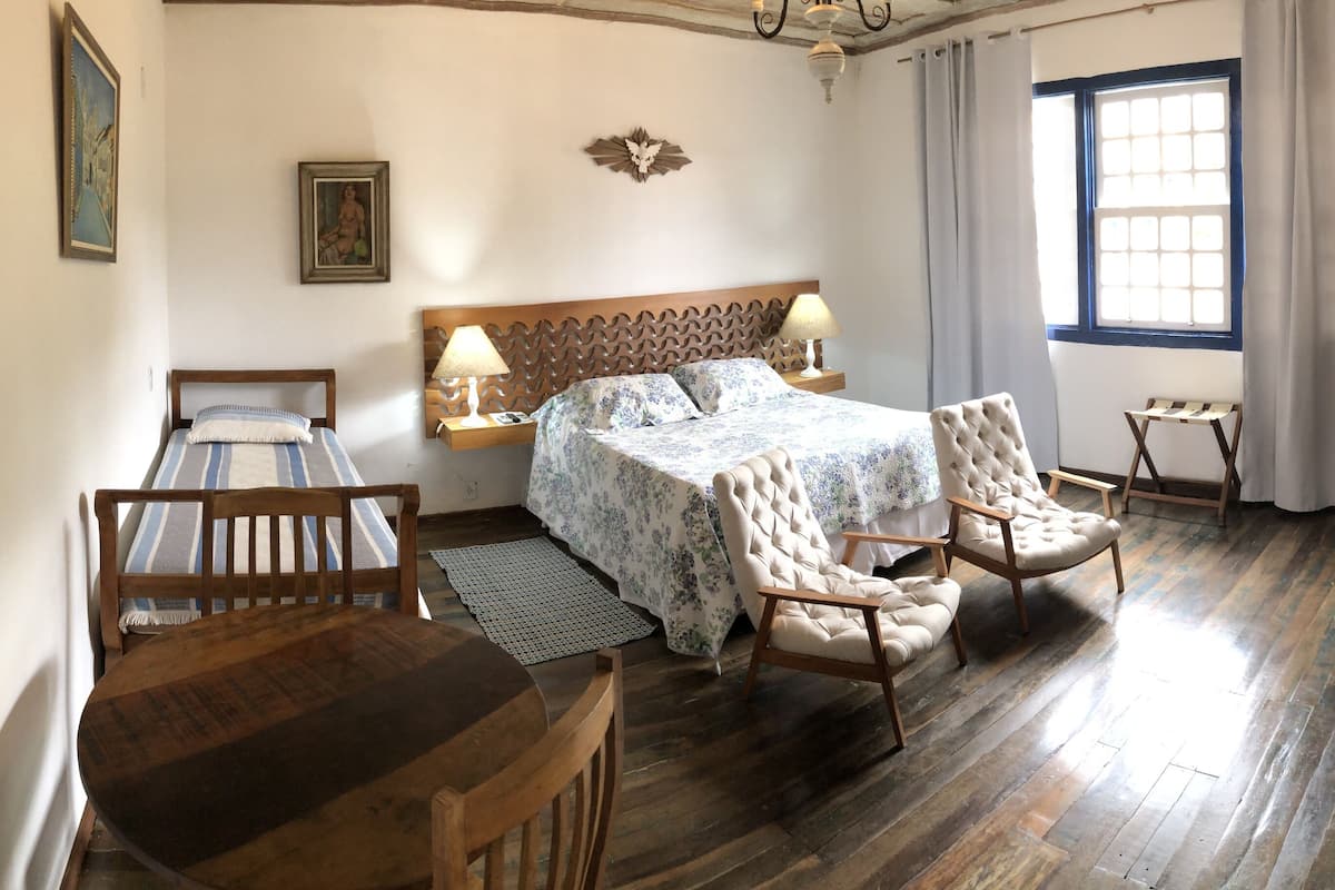 Suite Superior, 1 letto queen | 1 camera, minibar, una cassaforte in camera, con stile personalizzato