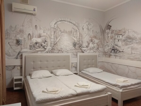 高级双人房 | 客房服务设施