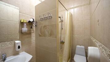 Luxury Suite, City View | Bathroom