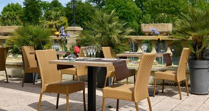 Logis Hôtel Restaurant Le Pardaillan