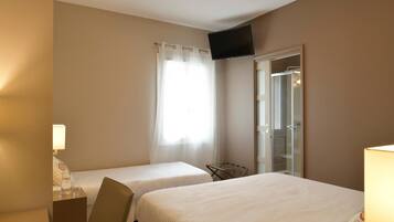 Standard Triple Room, Park View | Desk, blackout curtains, soundproofing, free WiFi