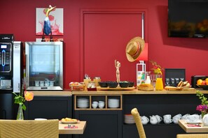 Daily local cuisine breakfast for a fee - Logis Hôtel Restaurant Le Pardaillan (Gondrin)