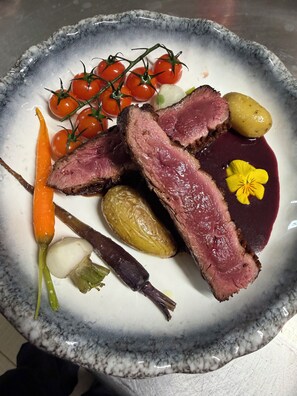 Unclassified image, 5 of 18, button - Logis Hôtel Restaurant Le Pardaillan (Gondrin)