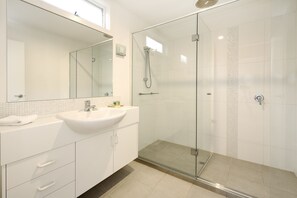 House | Bathroom