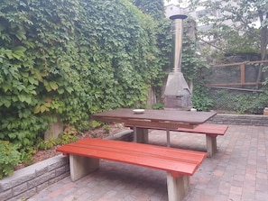 BBQ/picnic Area - Helsinki City Apartment (Helsinki)