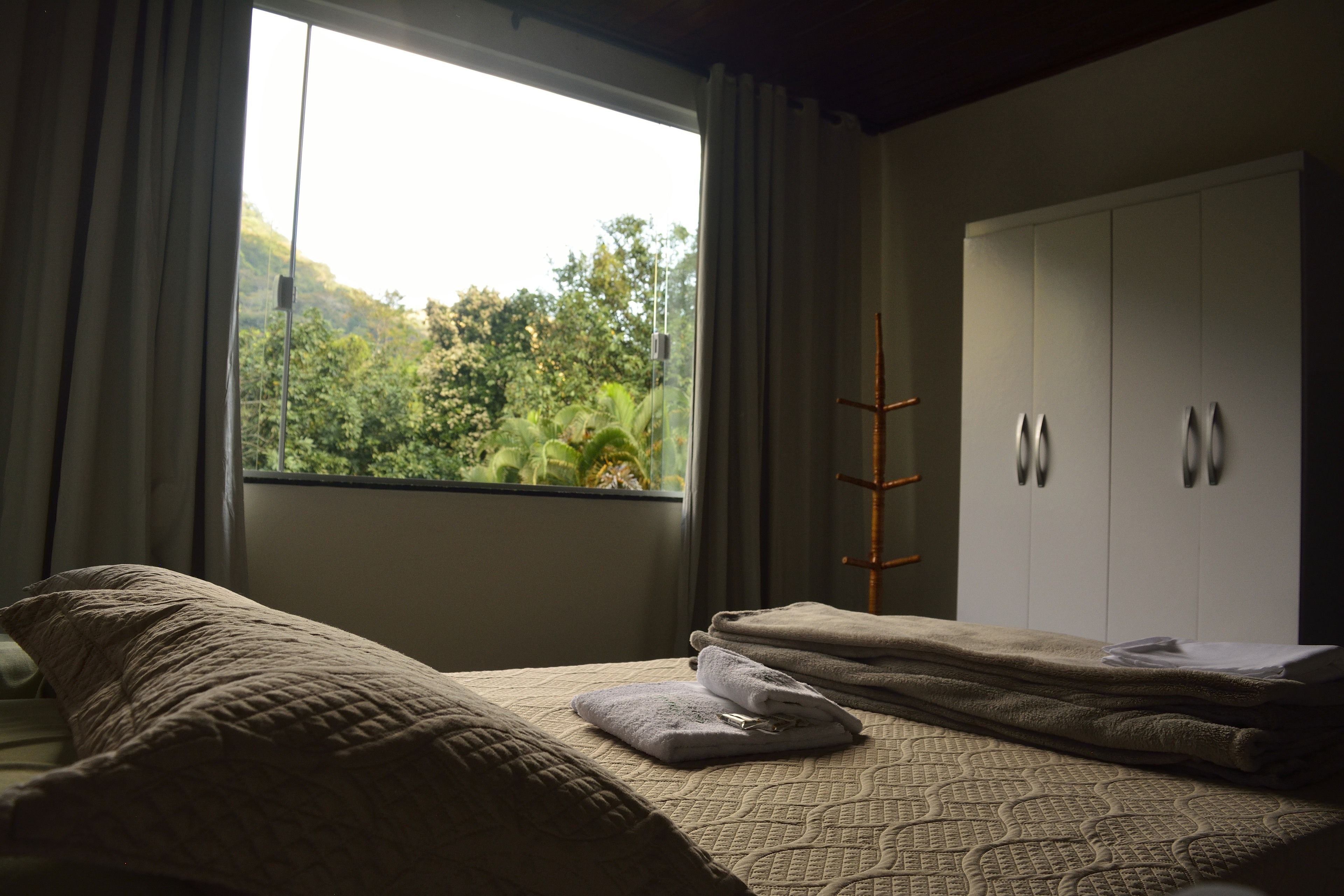 Deluxe Room | Minibar, blackout curtains, free WiFi