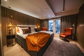 WiFi, wheelchair access