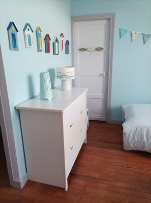 3 bedrooms, iron/ironing board, free WiFi - CHARMING HOUSE - ALL COMFORTS - RATED 2 STARS (Le Crotoy)