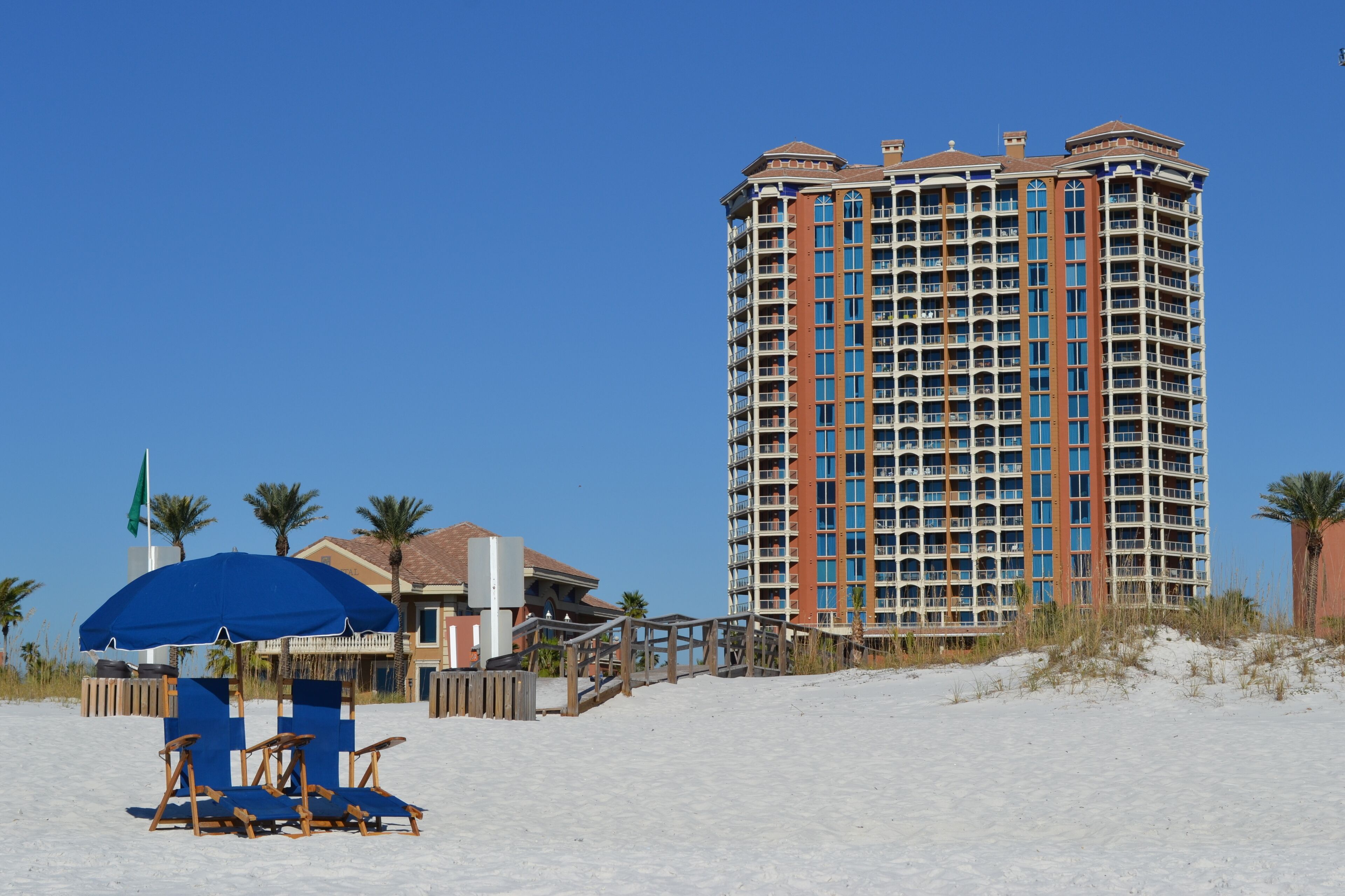Portofino Paradise. 2bd/2.5ba Elite Luxury Condo.  Gulf Front T5