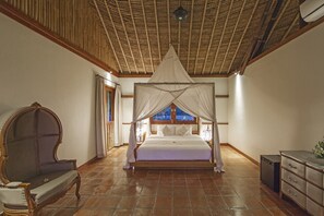 5 chambres, accès Internet, draps fournis