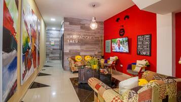 Sala de estar en el lobby