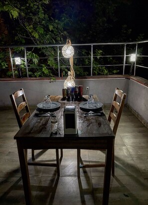 Suite familiar | Área de sala de estar | Televisión LCD