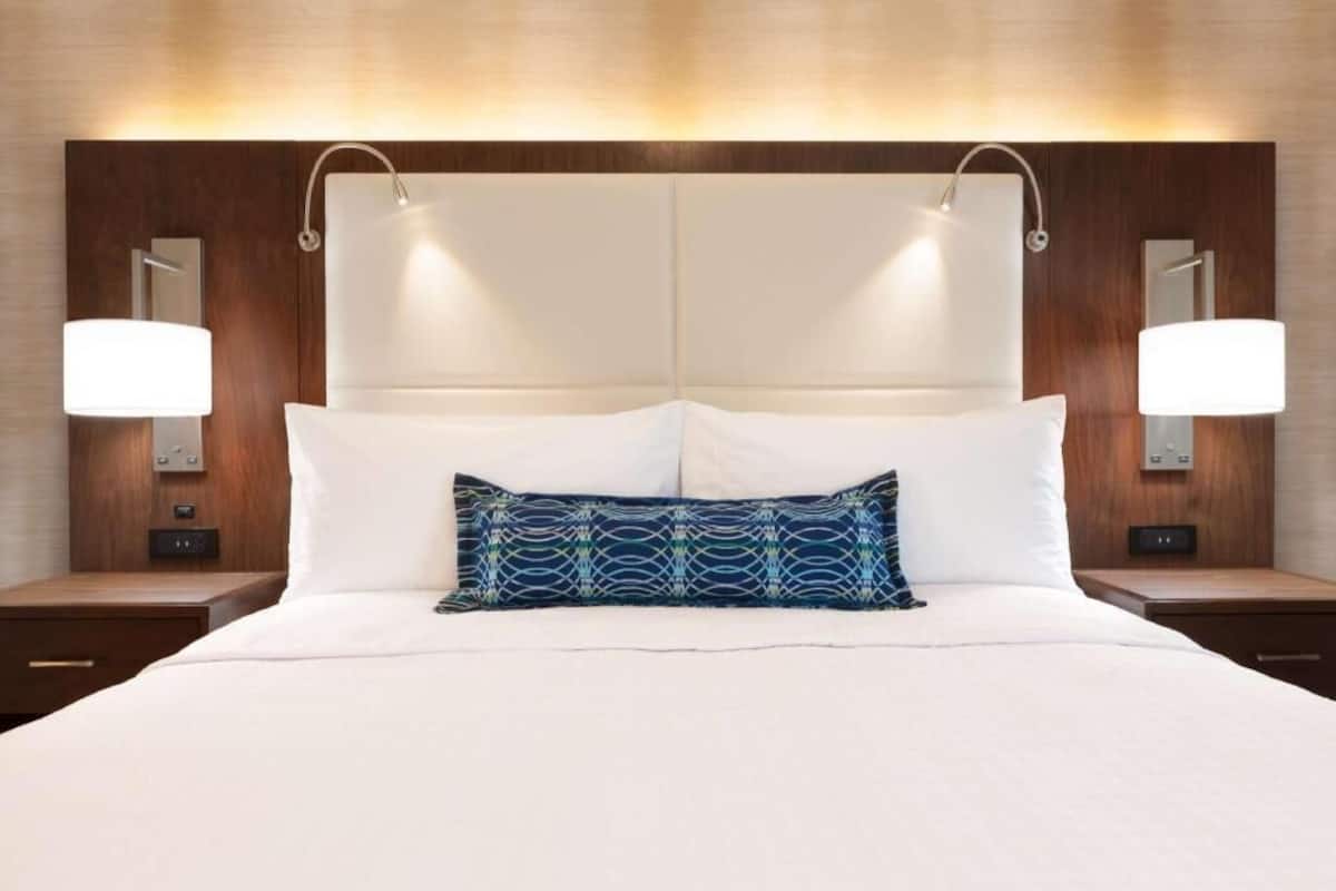 In-room safe, desk, laptop workspace, blackout drapes