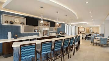Lobby lounge